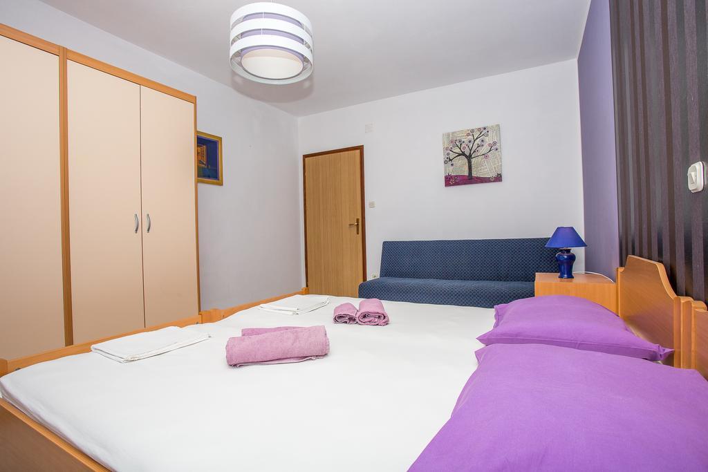 Olivista Croatia Apartments Njivice Exterior photo